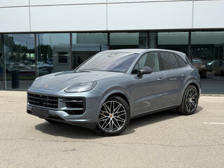 2026 Porsche Cayenne III Рестайлинг, серый, 17590000 рублей, вид 1