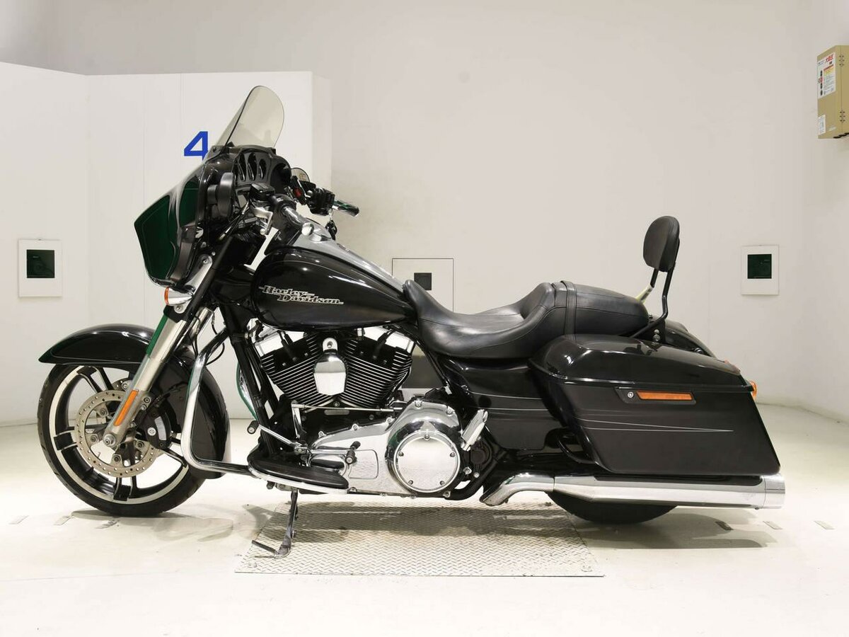 Harley-Davidson Street Glide Special