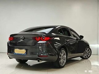 2021 Mazda 3 Axela IV (BP), серый, 1445000 рублей, вид 4