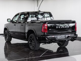 2026 Ram 1500 Crew Cab V Рестайлинг, чёрный, 10390000 рублей, вид 4