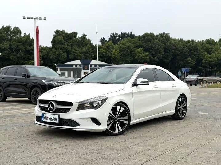 Mercedes-Benz CLA 200 I (C117, X117) Рестайлинг