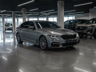 2017 BMW 5 серии 530d xDrive VII (G30/G31/G38), серый, 3700000 рублей, вид 2