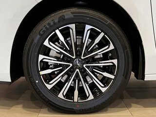 2026 JAC RF8, белый, 4875000 рублей, вид 5