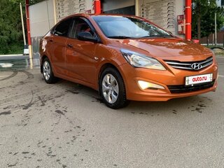 2015 Hyundai Solaris I Рестайлинг, оранжевый, 580000 рублей, вид 3