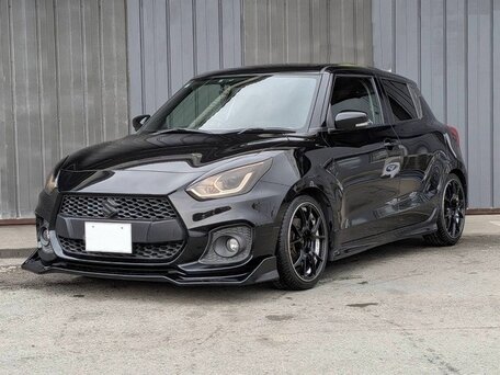 Купить б/у Suzuki Swift V 1.4 MT (140 л.с.) бензин механика в