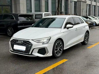 2021 Audi A3 Sportback 35 TFSI IV (8Y), белый, 1505000 рублей, вид 1