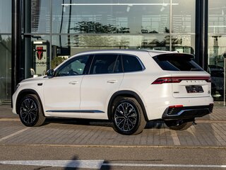 2026 Geely Monjaro (Xingyue L) I Рестайлинг 2, белый, 3995000 рублей, вид 4