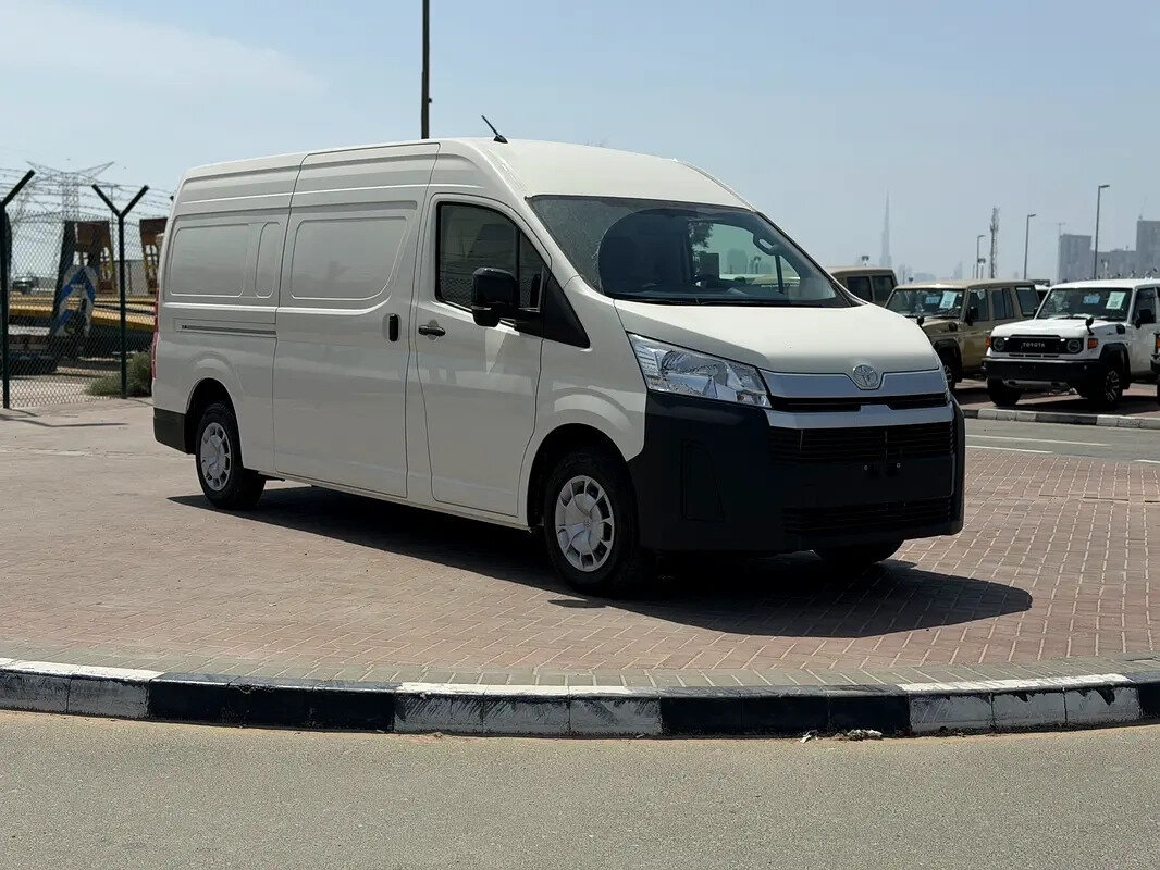 Toyota HiAce H300