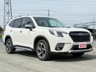 2022 Subaru Forester V Рестайлинг, белый, 1980000 рублей, вид 1