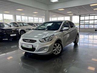 2012 Hyundai Solaris I, серебристый, 875000 рублей, вид 1