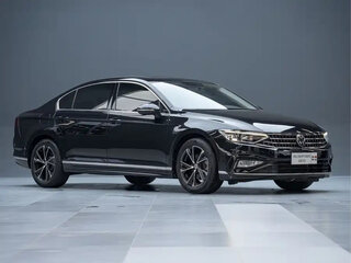 2023 Volkswagen Magotan B8 Рестайлинг, чёрный, 1560000 рублей, вид 3