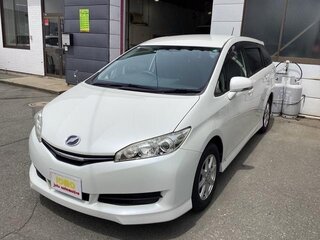 2013 Toyota Wish II Рестайлинг, белый, 1070000 рублей, вид 1