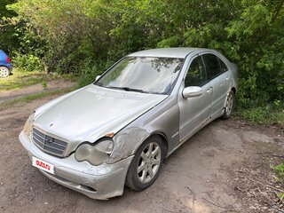 2001 Mercedes-Benz C-Класс 200 II (W203), серебристый, 175000 рублей, вид 2