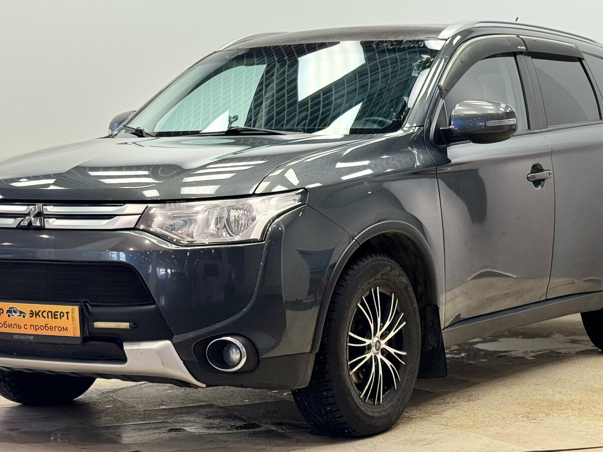 Mitsubishi Outlander III