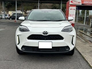 2022 Toyota Yaris Cross I, белый, 1400000 рублей, вид 1