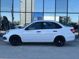 2026 Lada (ВАЗ) Granta I Рестайлинг, белый, 825000 рублей, вид 2