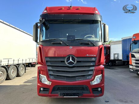 2020 Mercedes-Benz Actros, красный, 5190000 рублей, вид 2