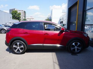 2018 Peugeot 3008 II, красный, 1880000 рублей, вид 4