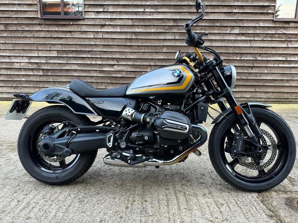 BMW R 12