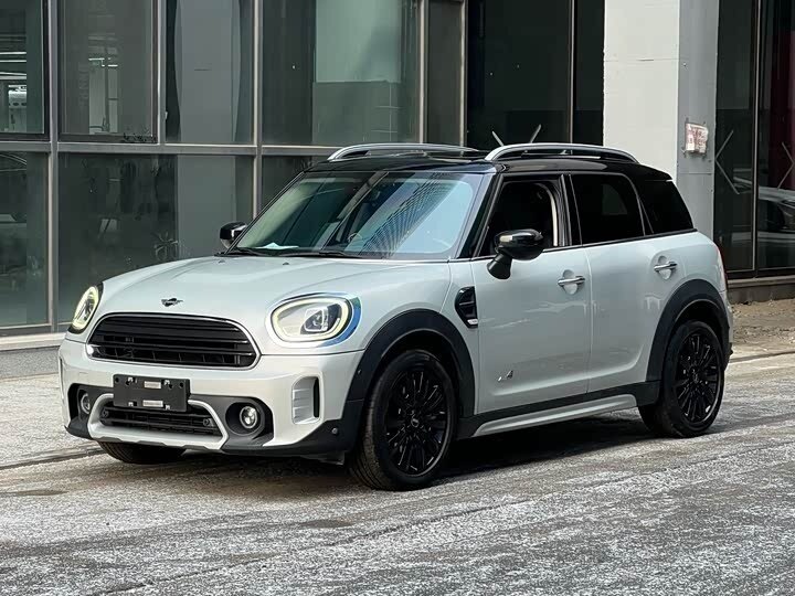 Mini Countryman II Рестайлинг