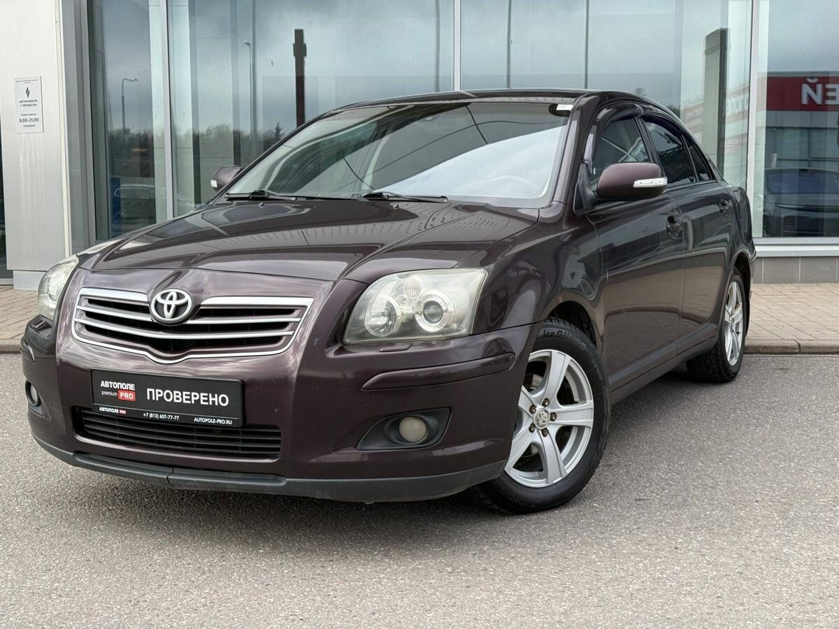 Toyota Avensis II