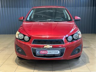 2012 Chevrolet Aveo II, красный, 504900 рублей, вид 2