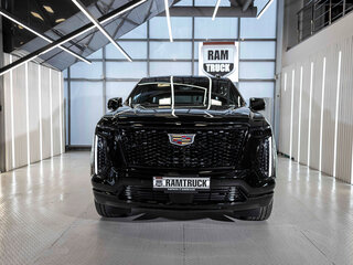 2026 Cadillac Escalade V Рестайлинг, чёрный, 20911800 рублей, вид 3