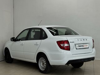 2024 Lada (ВАЗ) Granta I Рестайлинг, белый, 680000 рублей, вид 3
