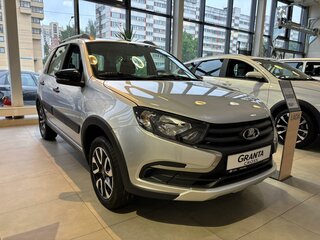 2026 Lada (ВАЗ) Granta Cross I Рестайлинг, серебристый, 1386000 рублей, вид 1
