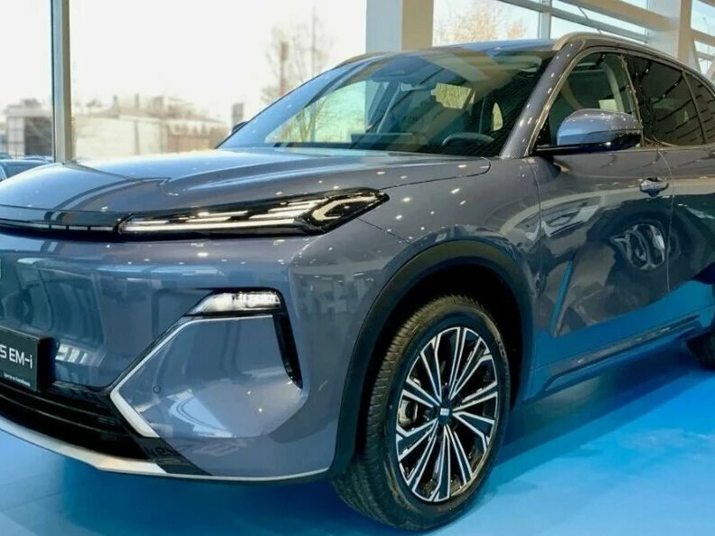 Geely EX5 EM-i