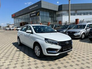 2026 Lada (ВАЗ) Vesta I Рестайлинг (NG), белый, 1685000 рублей, вид 3