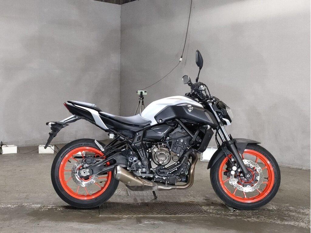 Yamaha MT-07 (FZ-07)