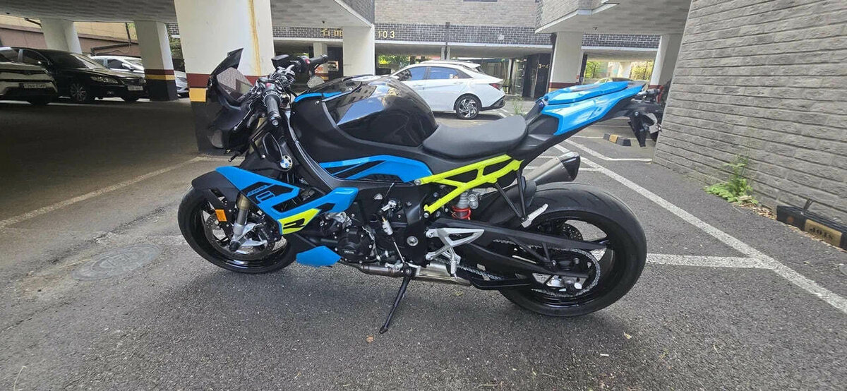 BMW S 1000 R