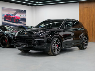 2026 Porsche Cayenne GTS III Рестайлинг, чёрный, 24890000 рублей, вид 1