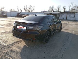 2022 Toyota Camry VIII (XV70) Рестайлинг, чёрный, 2611170 рублей, вид 3