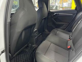 2021 Audi A3 Sportback 35 TFSI IV (8Y), белый, 1600000 рублей, вид 5