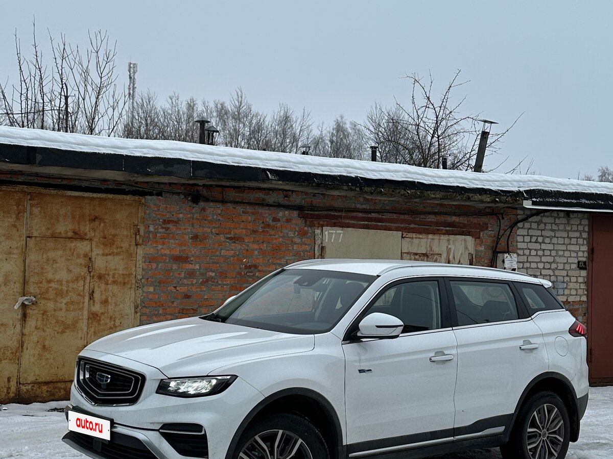 Купить б/у Geely Atlas Pro 2021-2025 1.5 AT (177 л.с.) бензин автомат в ...