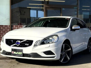 2013 Volvo V60 I, белый, 825000 рублей, вид 1