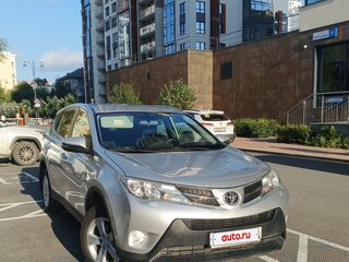 2013 Toyota RAV4 IV (XA40), серебристый, 1949000 рублей, вид 1