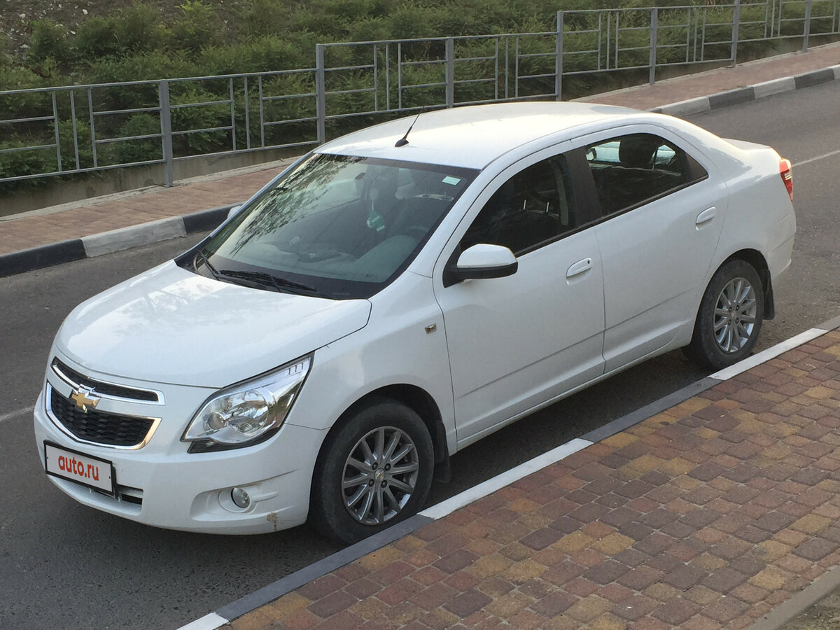 Chevrolet Cobalt 2013 Р±РµР»С‹Р№