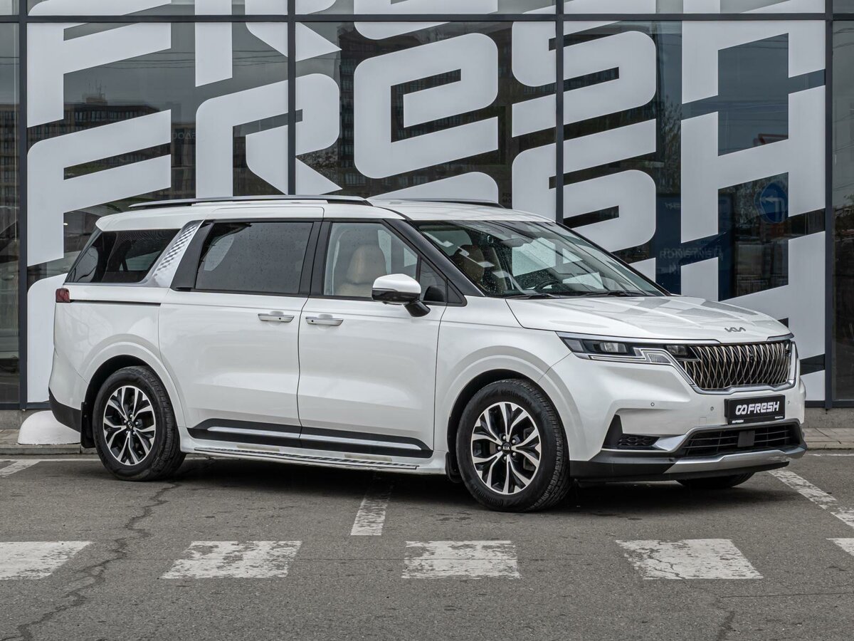 Kia Carnival IV