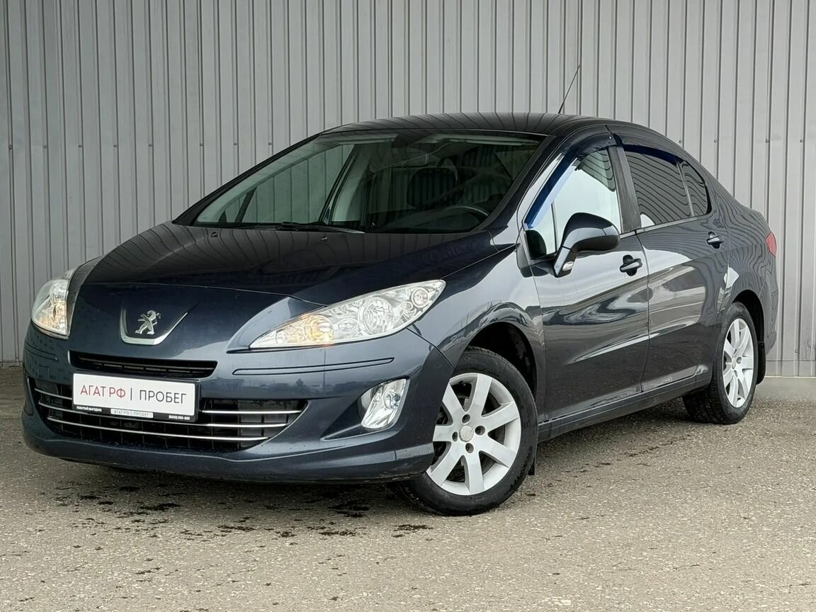 Peugeot 408 I
