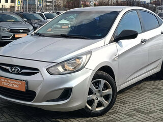 2014 Hyundai Solaris I, серебристый, 670000 рублей, вид 1