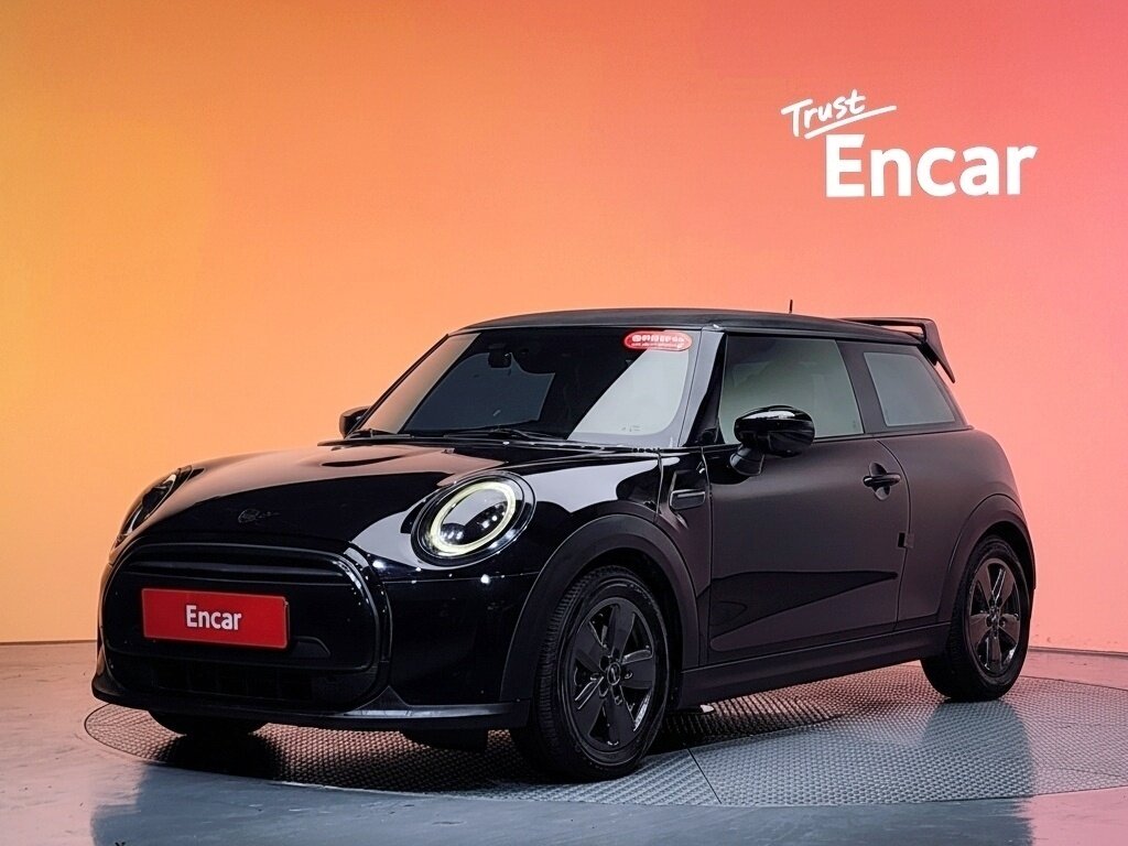 Mini Hatch Cooper III (F55/F56) Рестайлинг