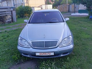 2000 Mercedes-Benz S-Класс 320 Long IV (W220), серебристый, 750000 рублей, вид 1