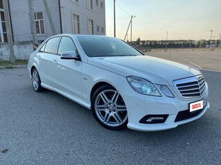 2011 Mercedes-Benz E-Класс 200 7G-Tronic IV (W212, S212, C207), белый, 1600000 рублей, вид 1