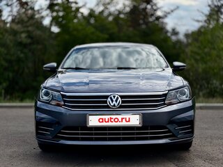 2017 Volkswagen Passat (North America and China) I Рестайлинг, серый, 2000000 рублей, вид 1