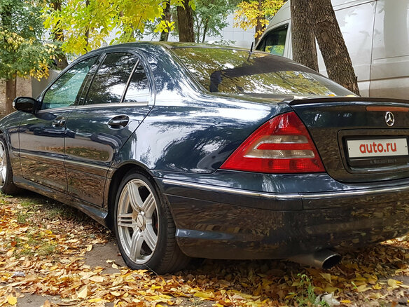 2005 Mercedes-Benz C-Класс 230 II (W203) Рестайлинг, чёрный - вид 3
