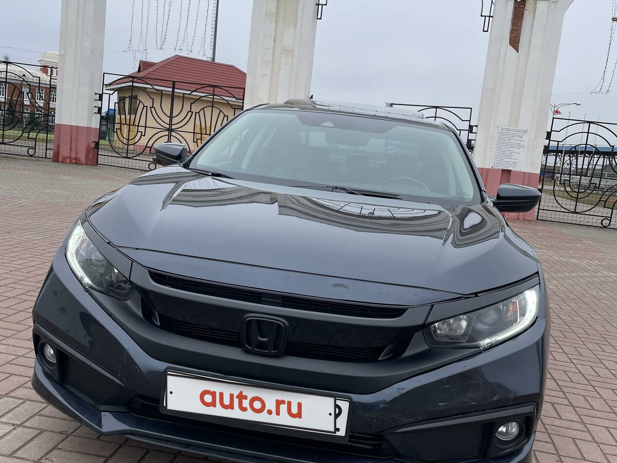 Civic x седан