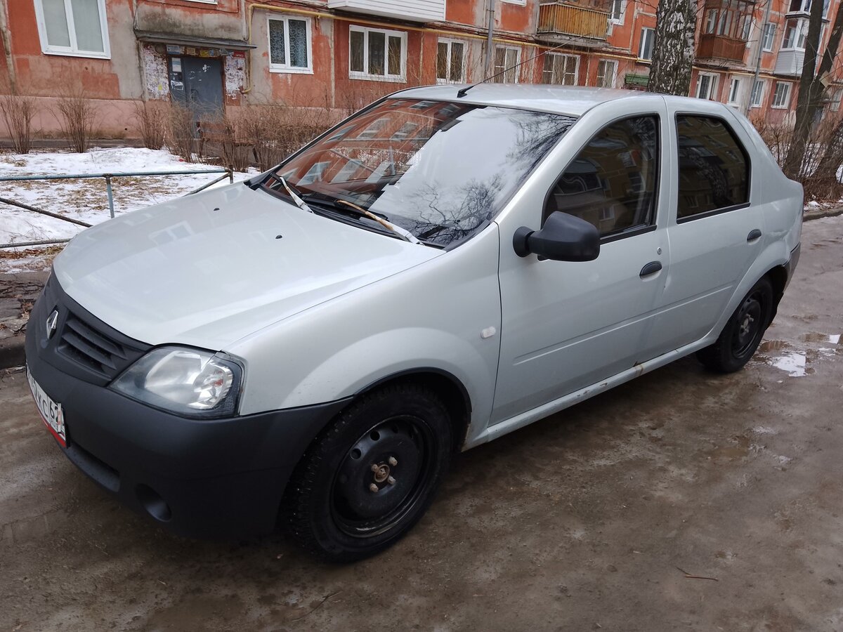 Купить б/у Renault Logan I 1.4 MT (75 л.с.) бензин механика в Рязани ...